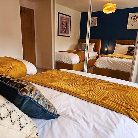 Homebird Property - Epsom Apartment Harrogate Esterno foto
